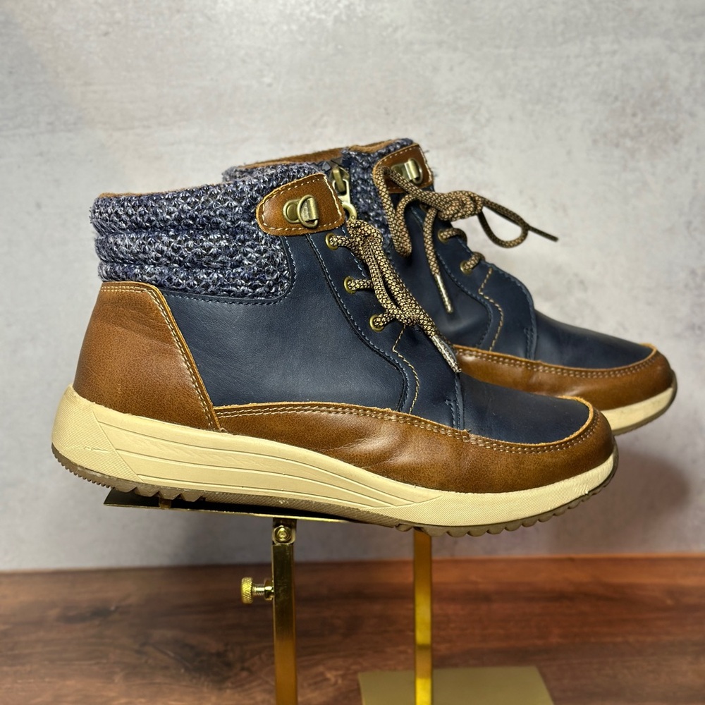 Sporto | Egnite Blue Tan/brown waterproof ankle boots size 7.5 - hiking lace up